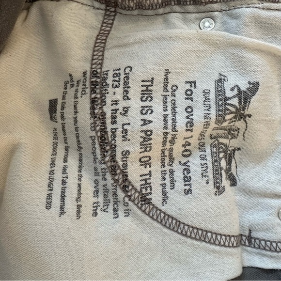 Levi's Men's 513. 34 waist x 32 length. Light‎ Grey. - Picture 7 of 10